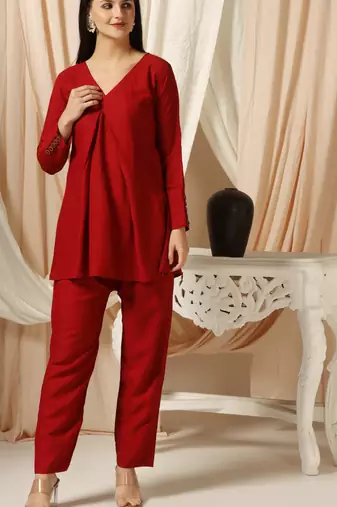 SHADES OF FAASHION Red co-ord set with wooden embellish cuffs