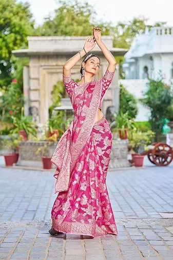 Pink Lucknowi Chikankari Cotton Blend Woven Sarees For With Blouse Sarees For Women