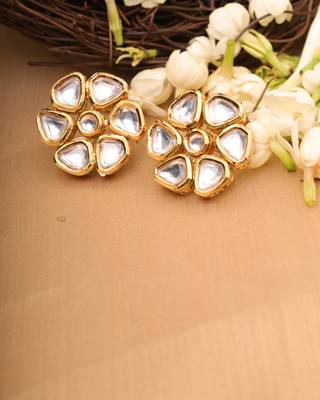 Flower Shaped Kundan Earrings 1