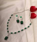 Green Emerald Necklace Set