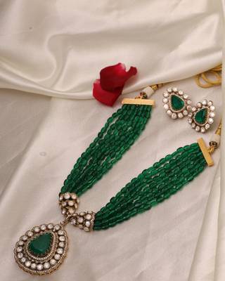 Green Kundan Necklace Set 1