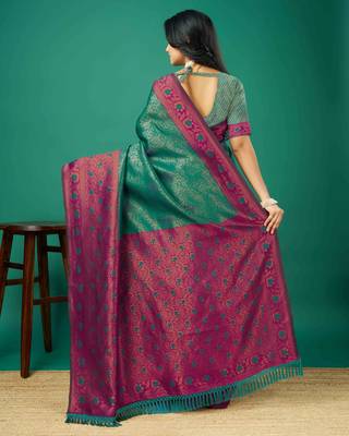 Kimisha women's green silk blend saree with unstitched blouse piece 2
