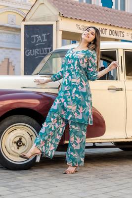 Stylish multicolour coord set in cotton fabric for trendy looks 4