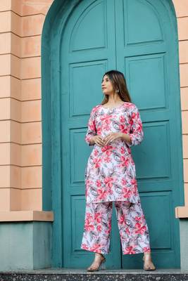 Stylish multicolour coord set in cotton fabric for trendy looks 1