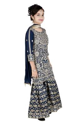 Aura heavy embroidery and stone hand work blue farsi jacquard sharara suit set 3