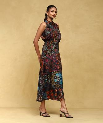 Aarke multi color printed chanderi kaftan 3