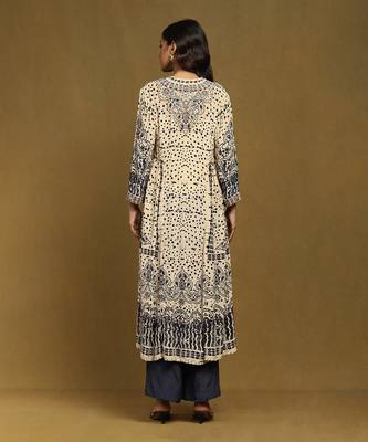 Aarke beige printed kurta set 4