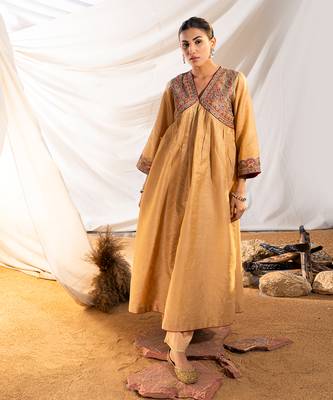 Beige cotton kurta set 2