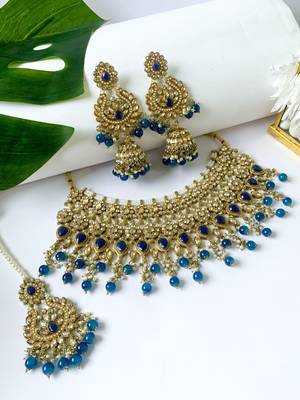 stylish traditional handcrafted heavy look kundan & pearls bridal choker necklace jewellery set 1