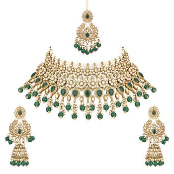 stylish traditional handcrafted heavy look kundan & pearls bridal choker necklace jewellery set  5