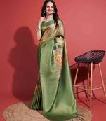 Green silk blend Blend Saree With Unstitched Blouse Piece