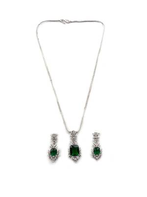 Silver plated green square ad cz studded leaf pendant set with earrings and maangtika 3