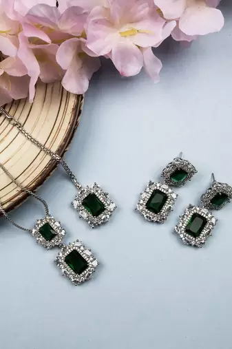 Silver plated green square cz big pendant set with earrings and maangtika
