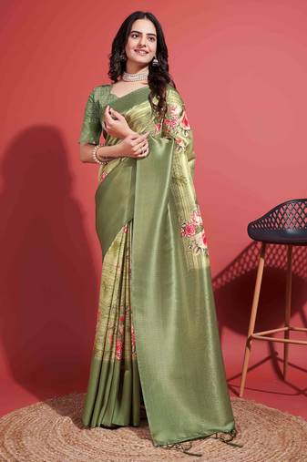Green silk blend Blend Saree With Unstitched Blouse Piece