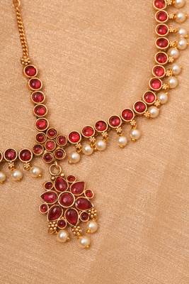 Traditional Kundan Maang Tikka 3