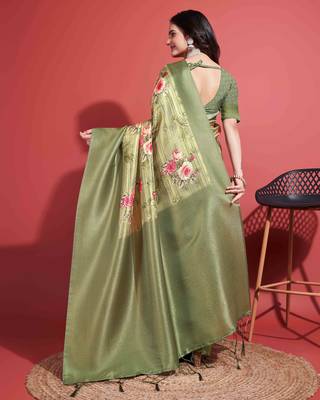 Green silk blend Blend Saree With Unstitched Blouse Piece 2