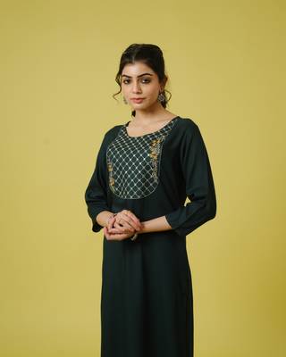 Green 3/4th sleeves cotton cambric mirror work, thread embroidery work calf length kurta 5