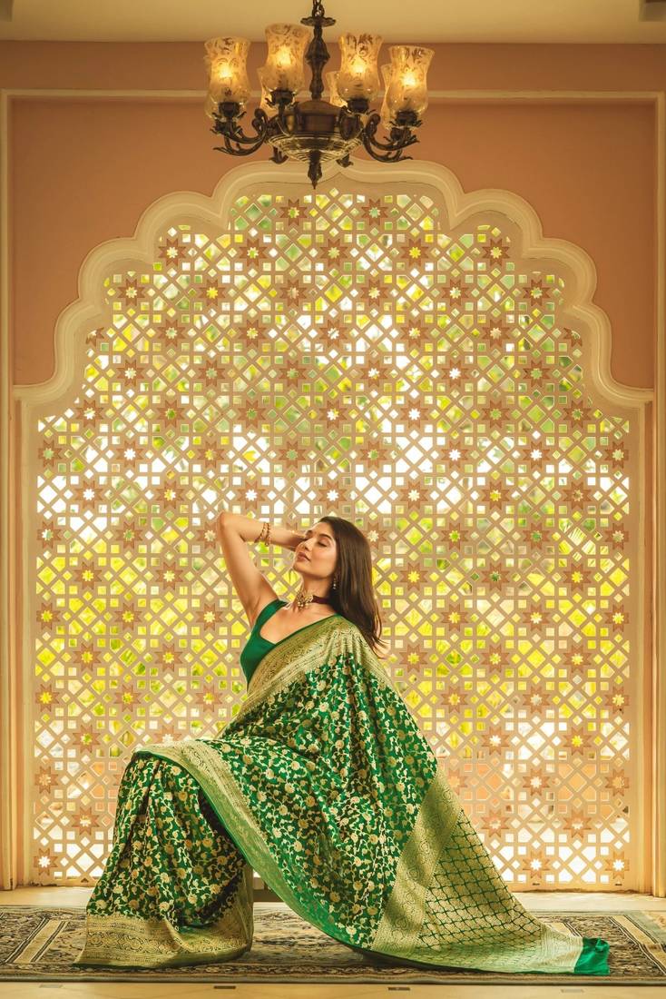  Green Silk Blend Sarees With Blouse