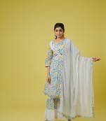 Multi colour 3/4th sleeves cotton polka dots knee length kurta set - with dupatta