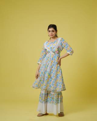 Multi colour 3/4th sleeves cotton polka dots knee length kurta set - with dupatta 5