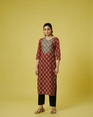 Red 3/4th sleeves cotton cambric traditional motifs calf length kurta set - with dupatta 2