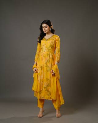 Yellow 3/4th sleeves chiffon digital floral print, embellishment, mirror work calf length kurta set - with dupatta 2