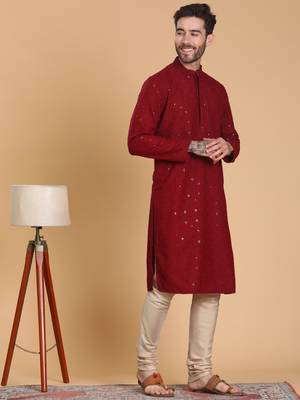 Tabard cotton full sleeve regular fit embroidry maroon kurta for men 3