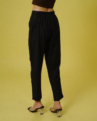 Black cotton slub solid regular ankle length trouser 4