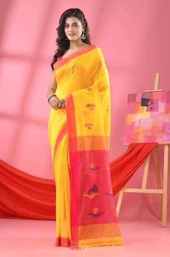 Light yellow cotton blend boat motive handloom saree