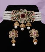 Natural fresh water pearls choker set with certificate