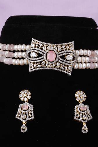 Natural fresh water pearls choker set with certificate