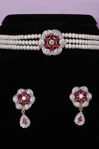 Natural fresh water pearls choker set with certificate