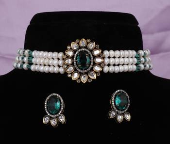 Natural fresh water pearls choker set with certificate 1
