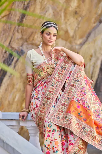 Cream Kashmiri Pashmina Style Blend Cotton Weaving Saree With Blouse