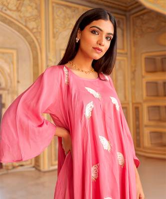 Pink cotton embroidered kurta set 3