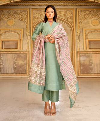 Green mukaish work chanderi kurta set 1