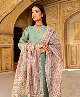Green mukaish work chanderi kurta set 3