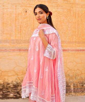 Pink muslin aari embroidery  kurta set 2