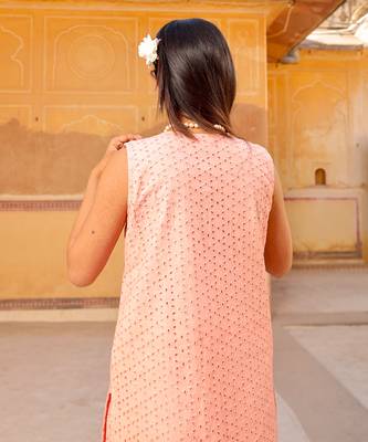 Peach shiffly chikankari cotton kurta set 4
