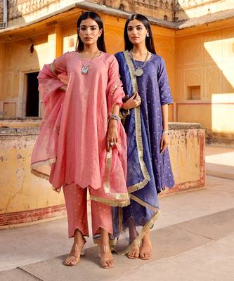 Mukaish work chanderi scalloped kurta set 5