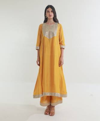 Yellow chanderi straight kurta sets 2