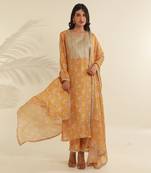 Yellow viscose chinon straight kurta sets