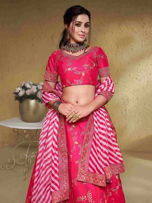  pink thread embroidered silk lehenga set choli with dupatta 5