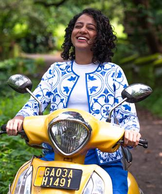 Azulejos white & blue shacket 5