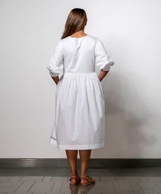 Minimalist white gathered dress 2