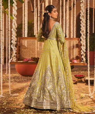 Green raw silk embroidered anarkali set 4
