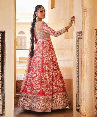 Pink raw silk embroidered anarkali set 3