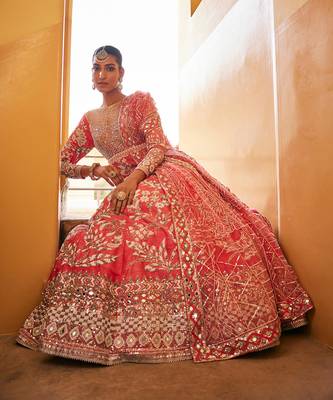Pink raw silk embroidered anarkali set 4