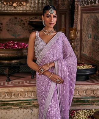 Purple crepe embroidered saree 4