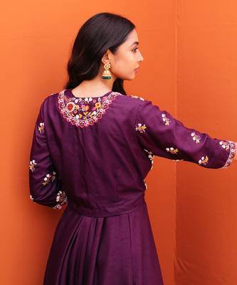 Purple silk embroidery gown with jacket 3
